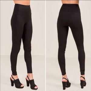 NWOT Ponte Legging